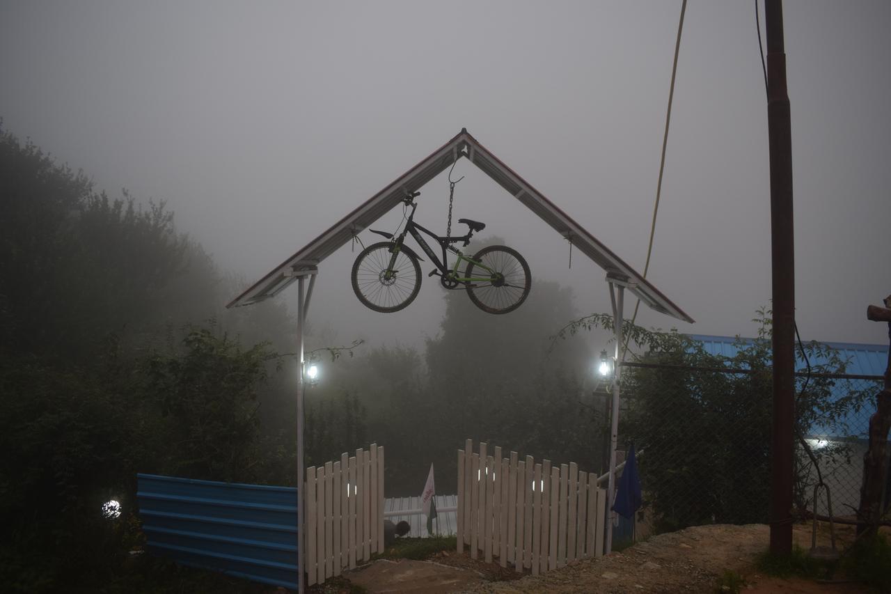 Ghughuti Resort Mussoorie Eksteriør billede